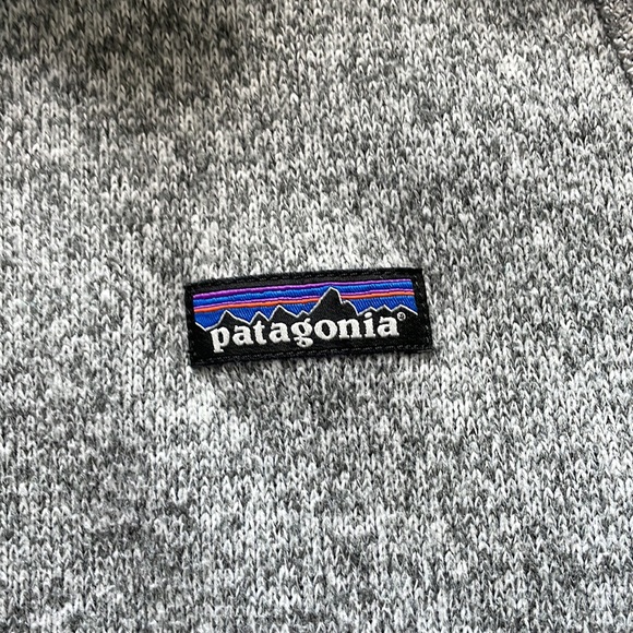 New without tag Patagonia zip sweater.  Size small gray.  Gorgeous and cozy! - Picture 3 of 7